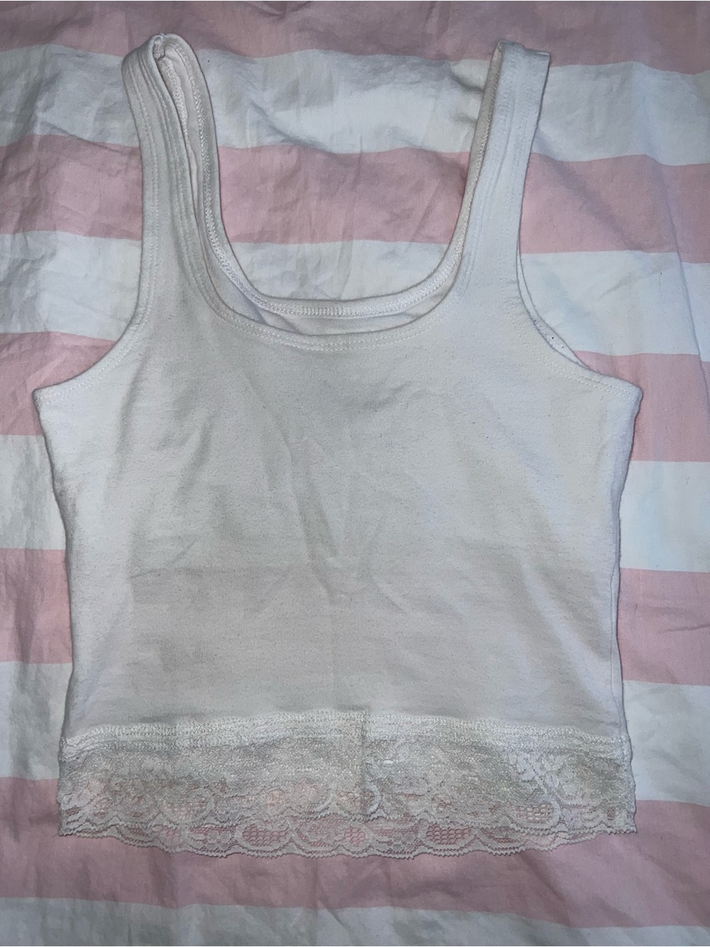 Hollister White Lace-Trim Tank - Women - Picture 4 of 5